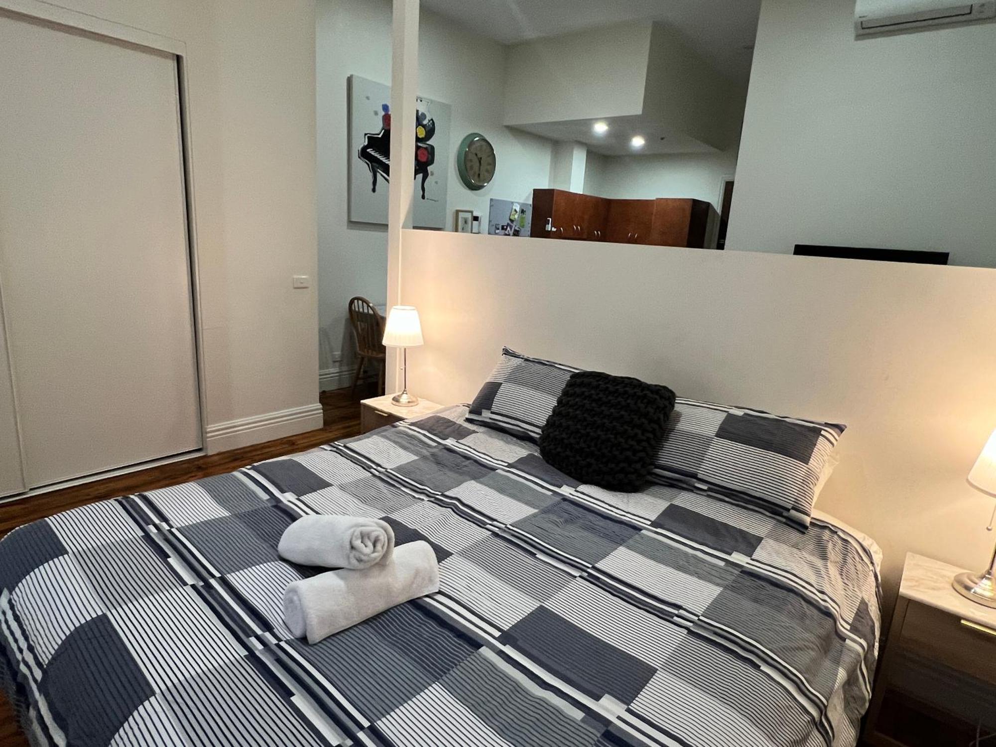 Flinders Lane Apartments Мелбърн Екстериор снимка