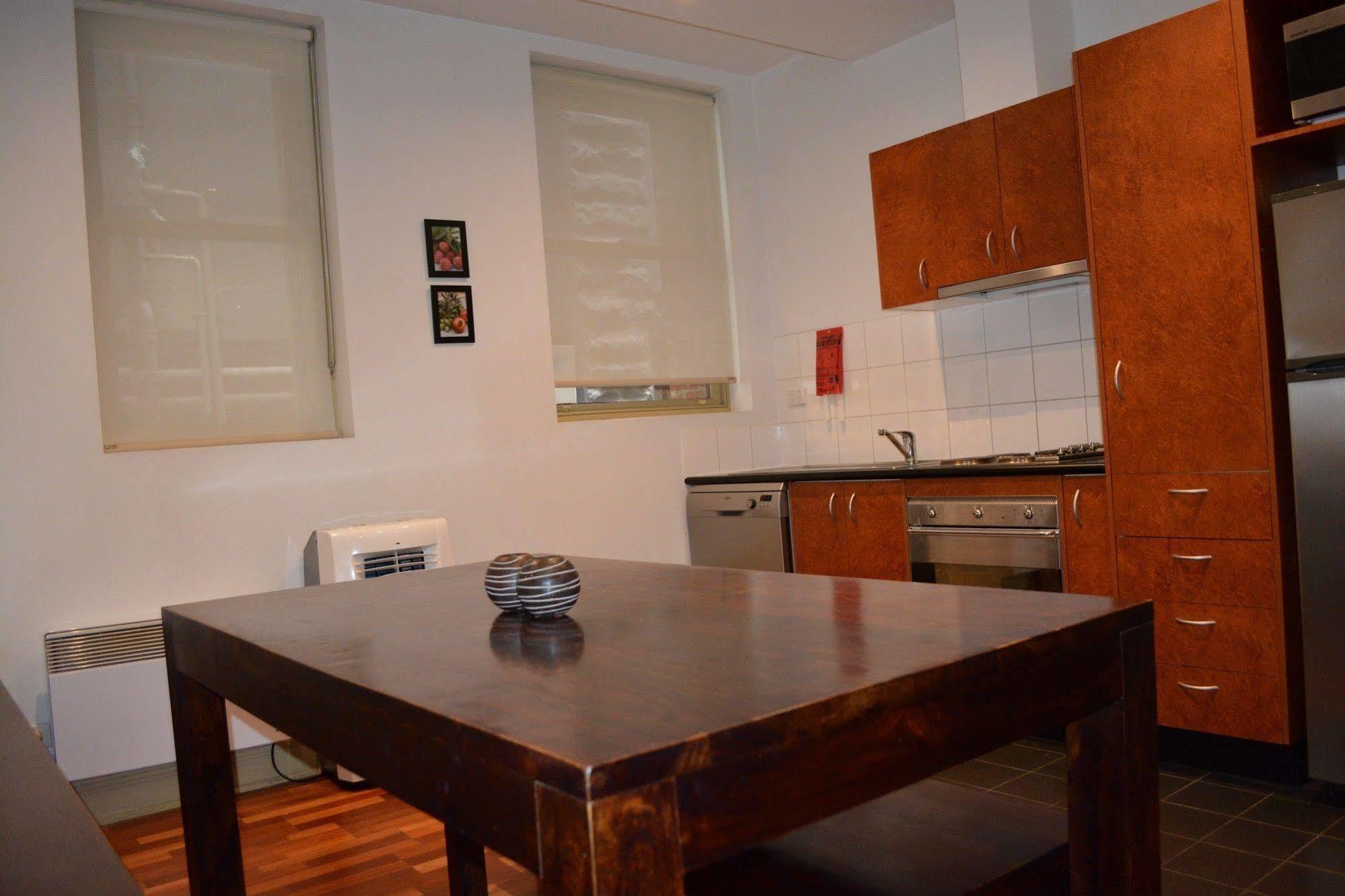 Flinders Lane Apartments Мелбърн Екстериор снимка
