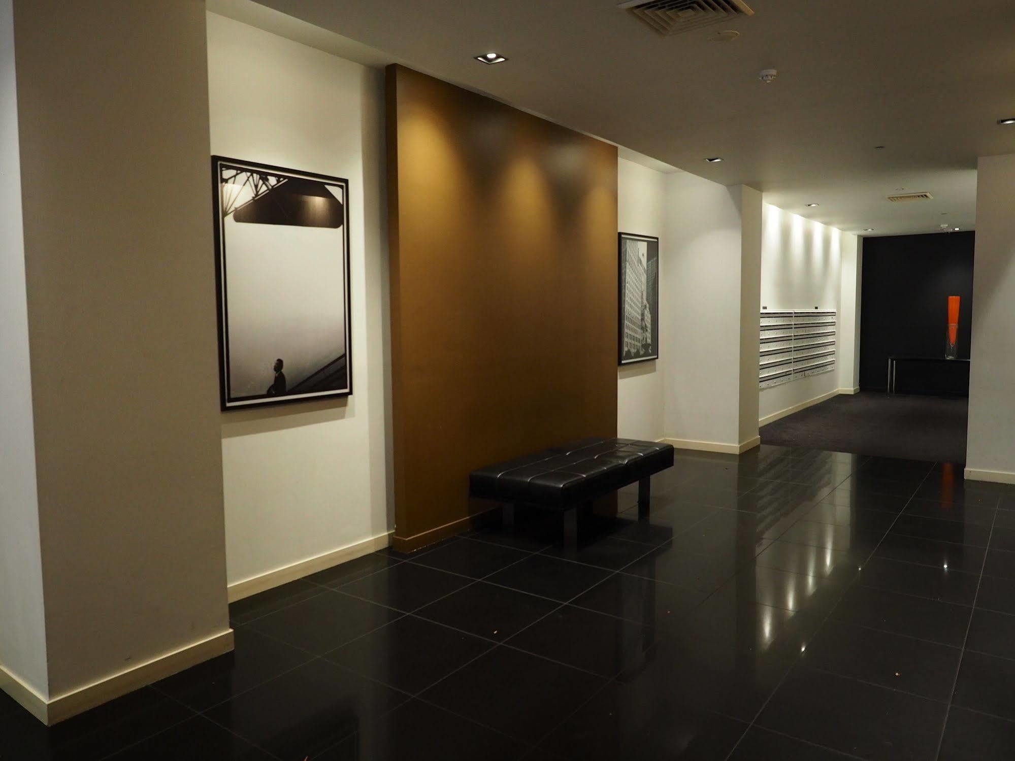 Flinders Lane Apartments Мелбърн Екстериор снимка